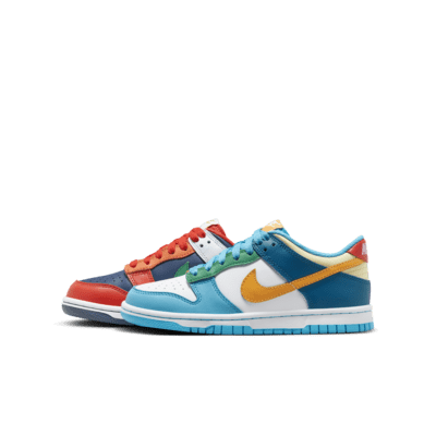 Nike Big Kids' Dunk Low Photo Blue Light Lemon Twist (GS
